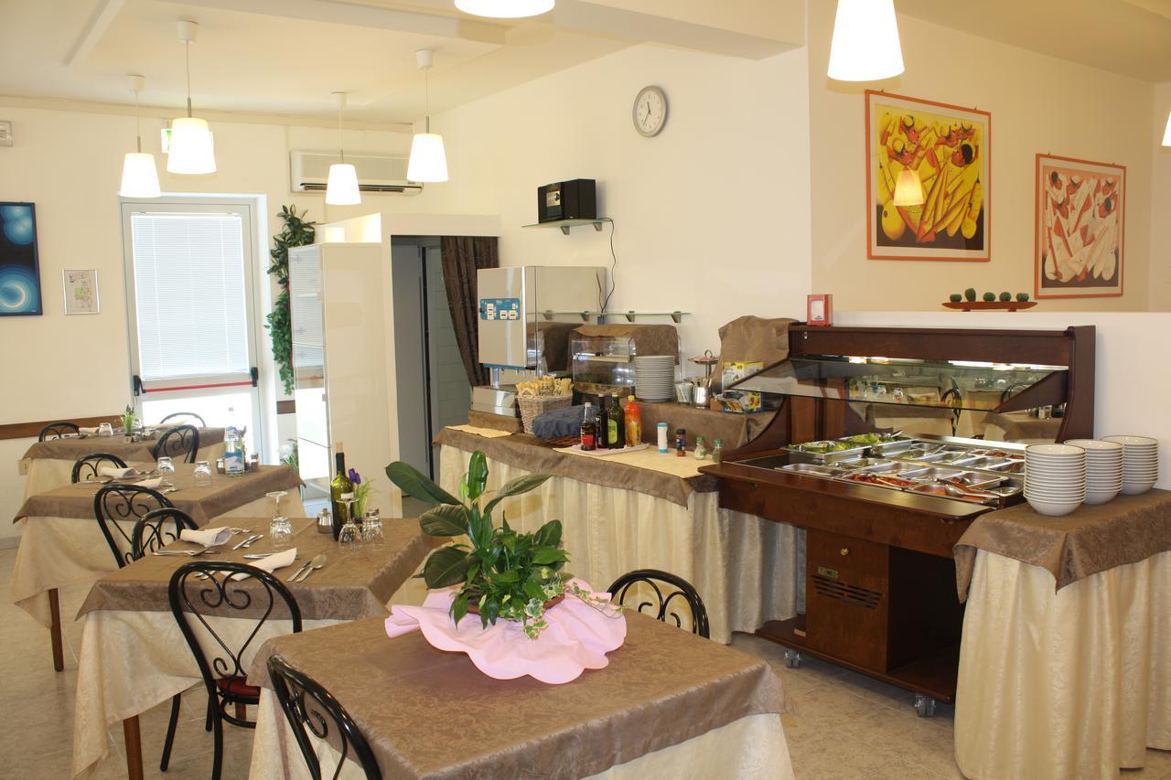 Hotel Helga 카오를레 외부 사진