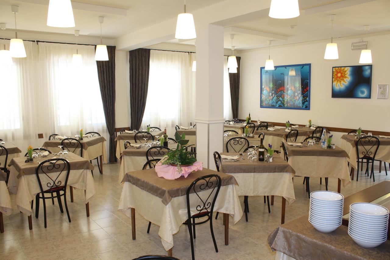 Hotel Helga 카오를레 외부 사진