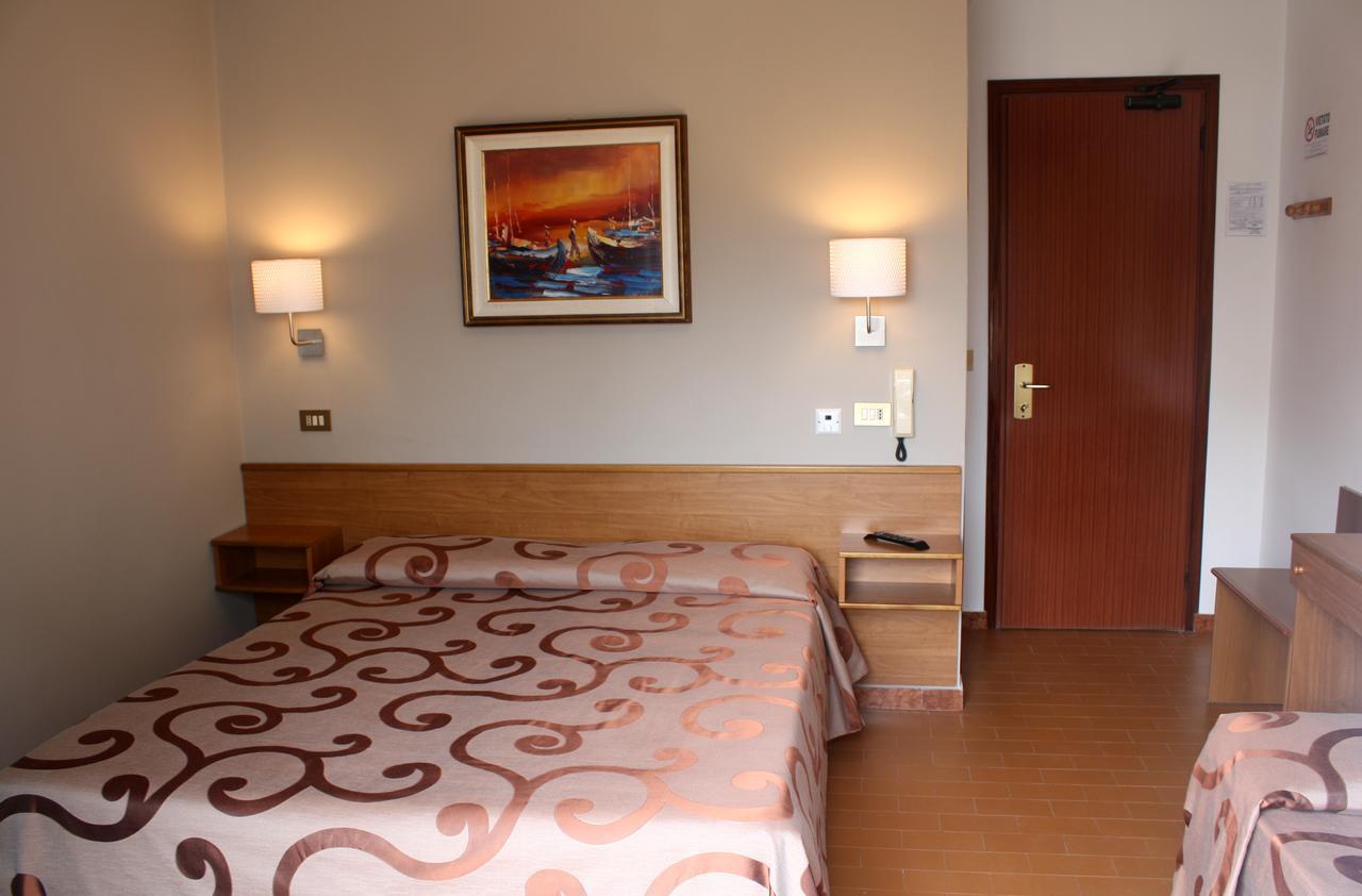 Hotel Helga 카오를레 외부 사진